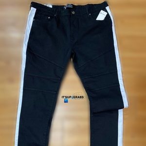 Men’s Button Down with Jeans